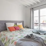 Centre Montorgueuil - Sunny And Stylish Flat